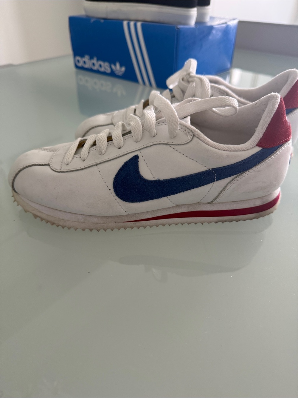 Women’s  White Sneakers nike Cortez with Blue Swoosh and Red Heel Accents